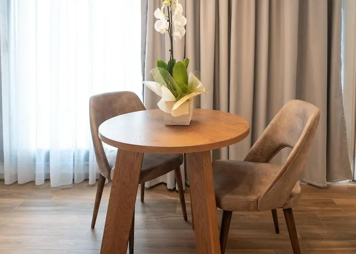 酒店 Volos Inn Hotel 3*