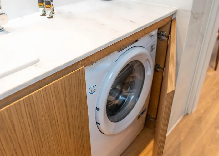 Volos Inn Hotel 酒店 3*