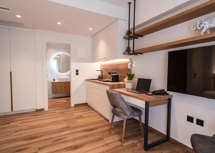 酒店 Volos Inn Hotel 3*