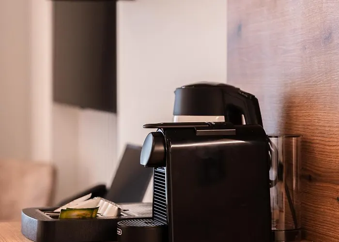 Volos Inn Hotel 酒店