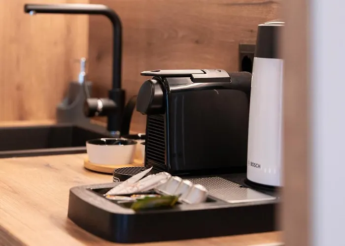 酒店 Volos Inn Hotel 3*