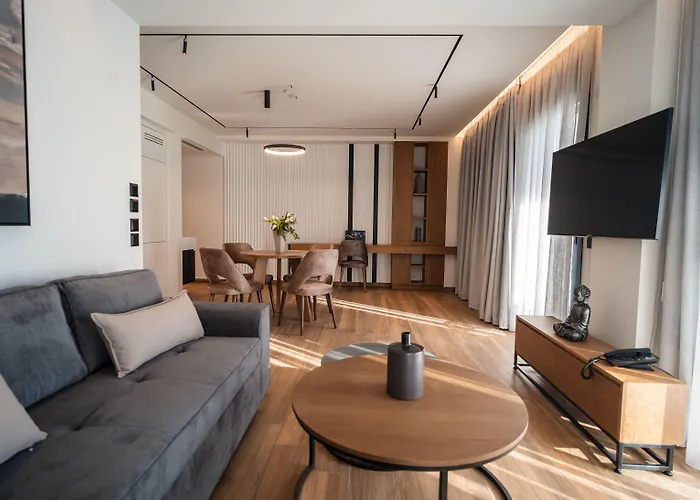 Volos Inn Hotel 酒店