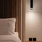 מלון Volos Inn Hotel וולוס