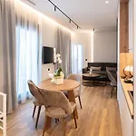 Volos Inn Hotel 호텔 3*