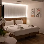 מלון Volos Inn Hotel 3*