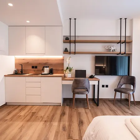 Volos Inn Hotel 3* Vólos