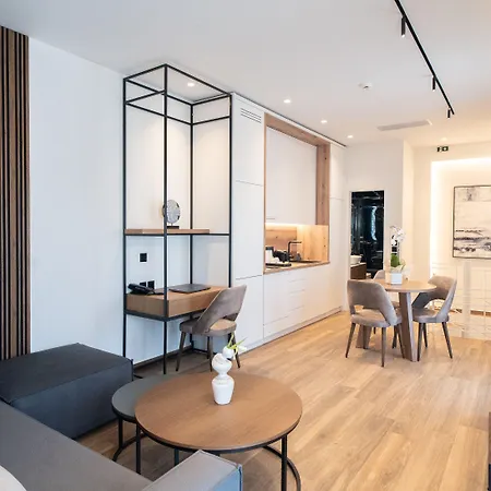 Volos Inn Hotel 3* Vólos