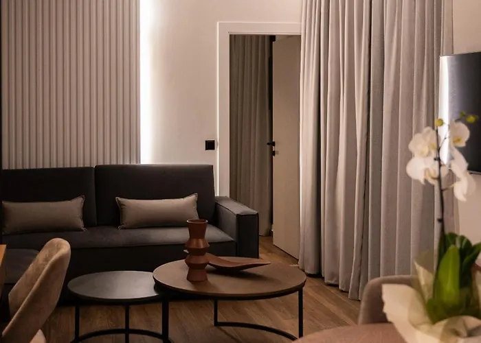 מלון Volos Inn Hotel